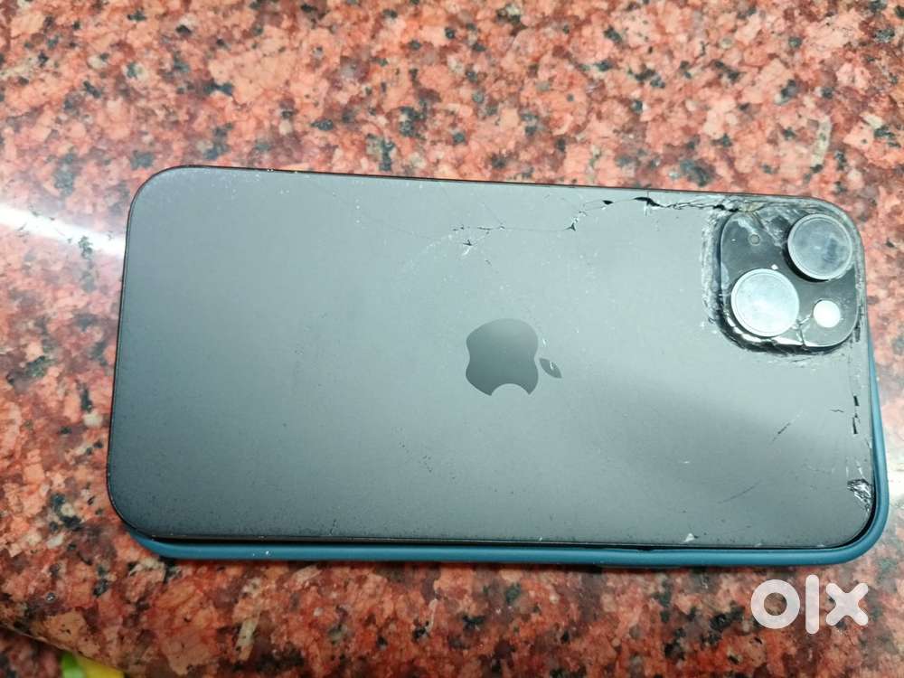 I PHONE 15 plus 128 GB