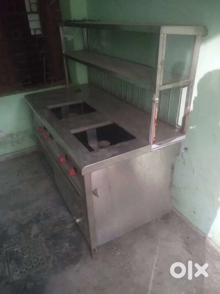 Stall two gas stove Still