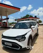 Kia Carens 2023 Petrol 14000 Km Driven