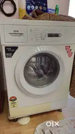 4 yr old fully automatic washing machine