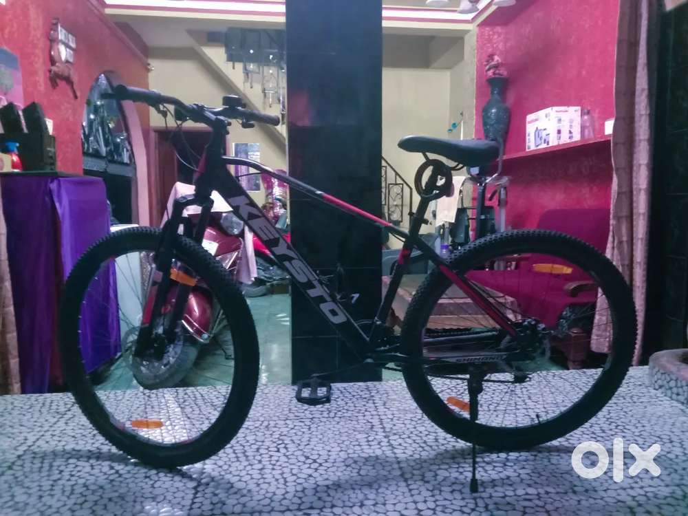 almost new hi hai. still unused.