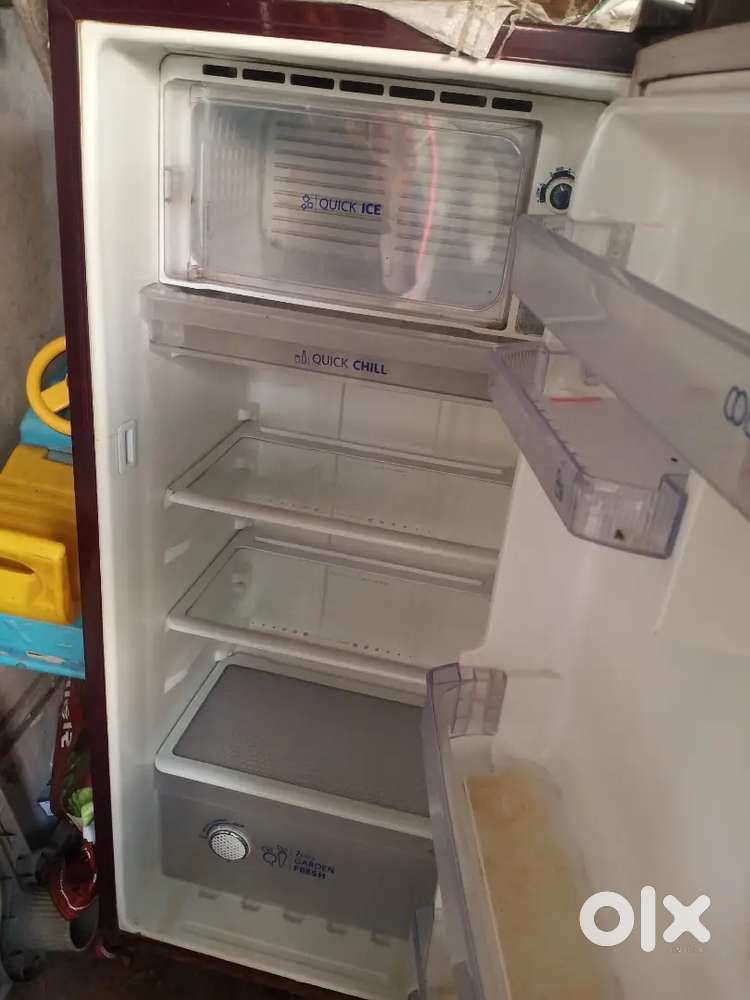 ફ્રીજ ફ્રીજ