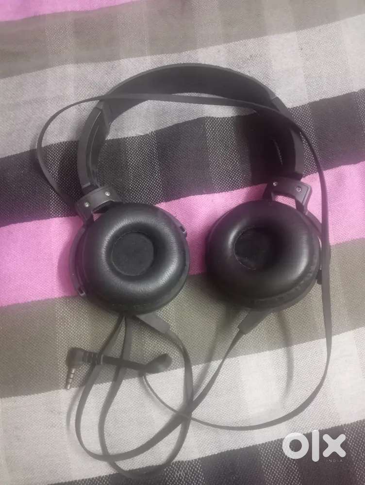 GAMING HEADPHONE