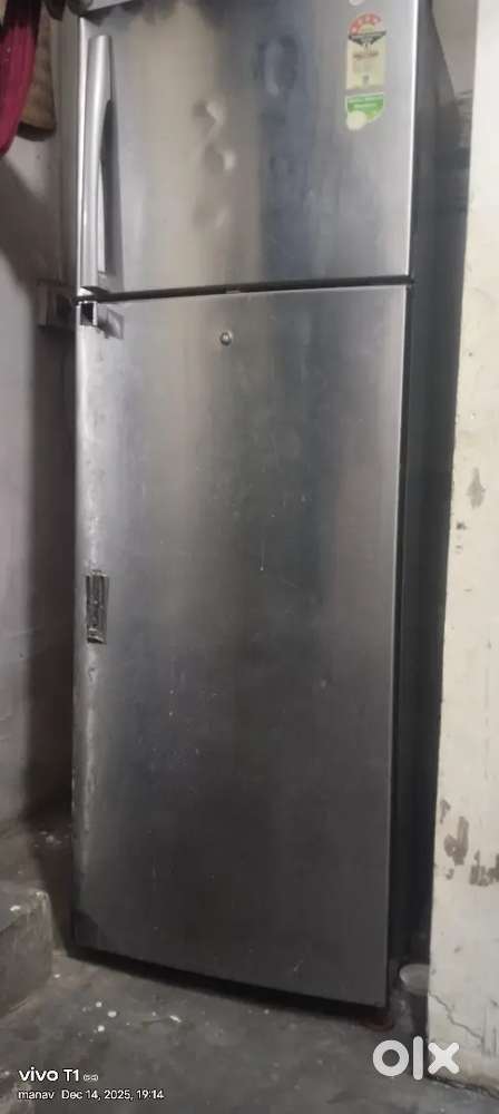 6 fit freze 4 star all is Fridge is good but ex-series is missing