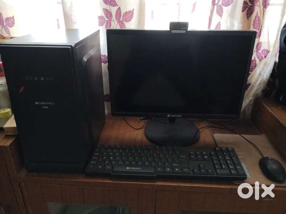 COMPUTER , i5 , 512gb x 4 , WEBCAM, 2022 product