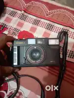 YASHICA CAMERA