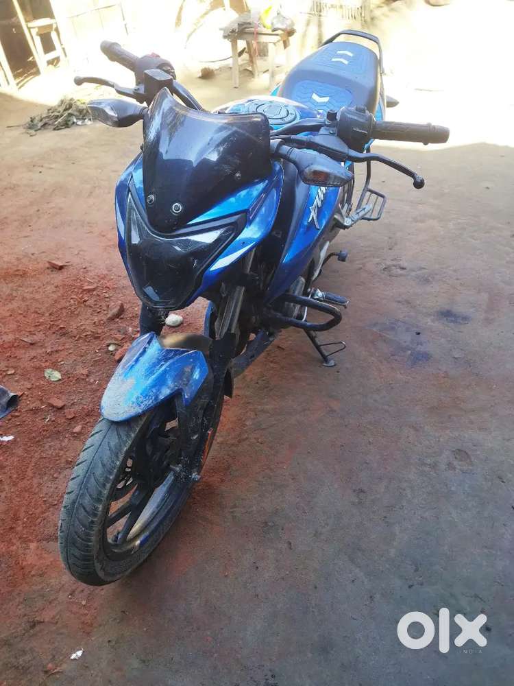 Bajaj pulsar p150bs 6 single dish 1st owner