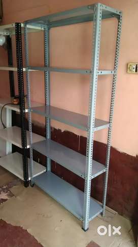 Slotted angle rack