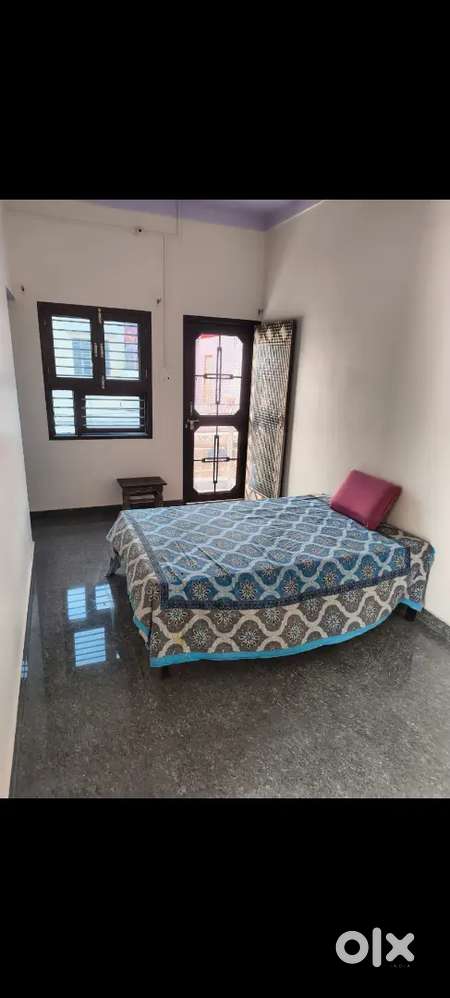 1 independent room semi furnished near RBM hospital