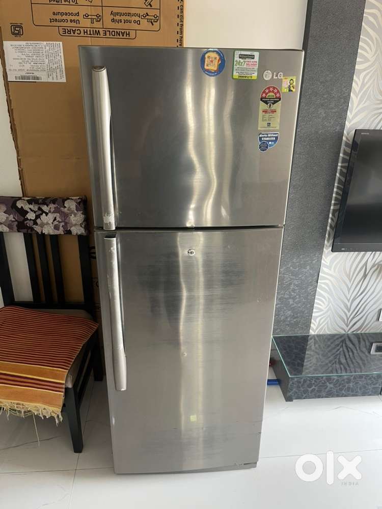 LG Refrigerator – 350 Litres  Frost Free  Excellent Condition