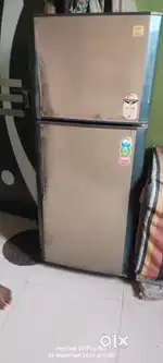 5 star godraj refrigerator with double door  capacity 231 litre