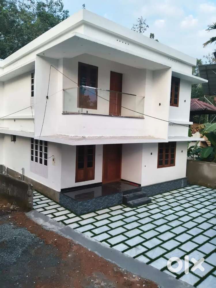 House for sale at Perumbavoor town