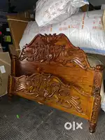 Teakwood bed 5x6 for sale