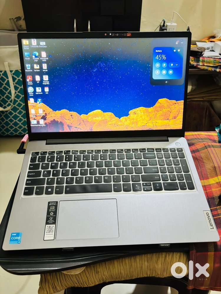 Lenovo IdeaPad Slim 3 Intel Core i3 12th Gen 15.6 inch (39.62cm) FHD