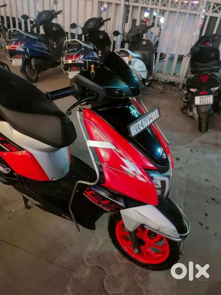 TVS NTORQ 125 ALL DOCUMENT GOOD CONDITION
