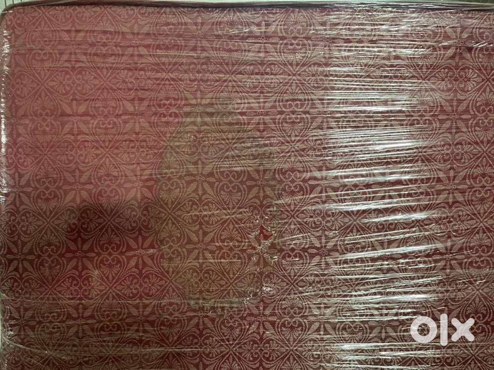 Double bed dismantlable with storage and mattress