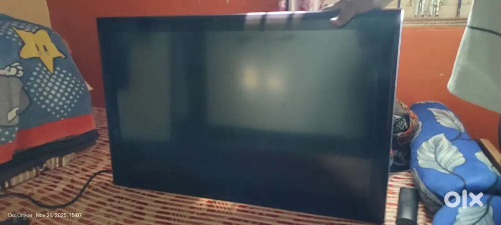 LG 43 inch TV 4k UHD