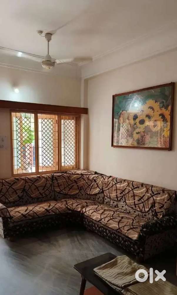 2bhk ground park face furnished house