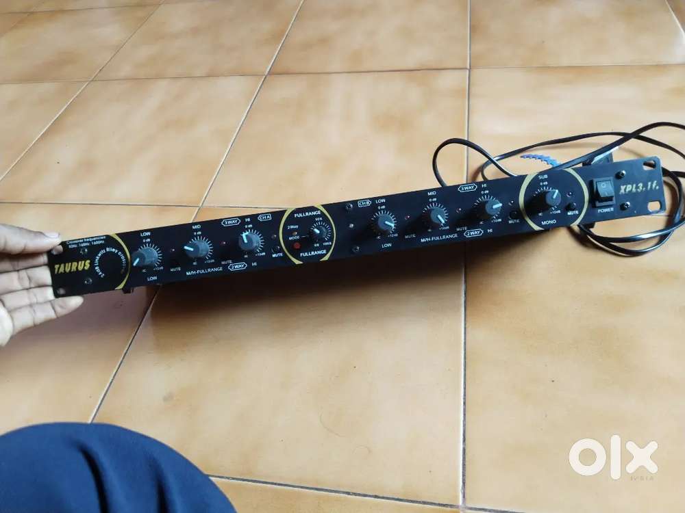 TAURUS CROSSOVER SELL