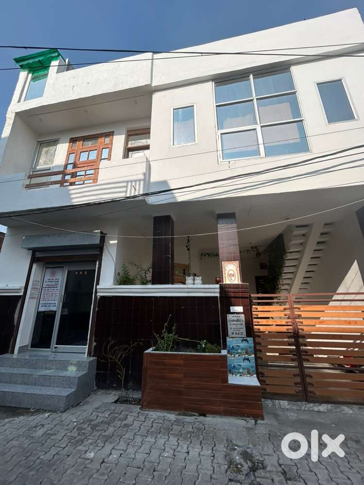 1BHK for Rent for Girls in Vasant Vihar