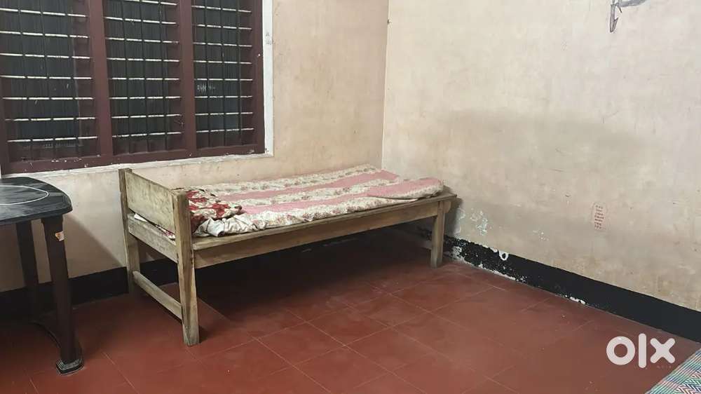 Hostel for girls.no time limit