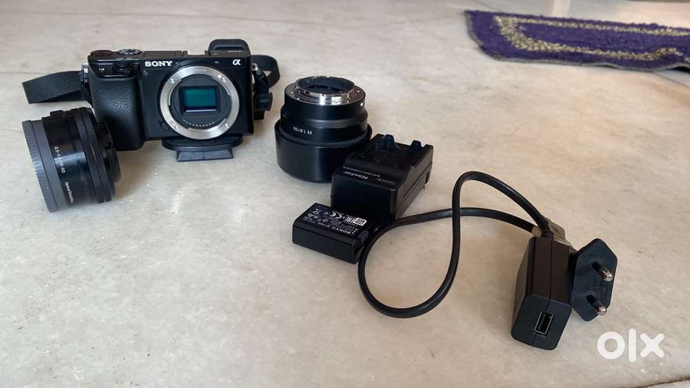 Sony a6100, 16-50mm lens, 50mm prime lens