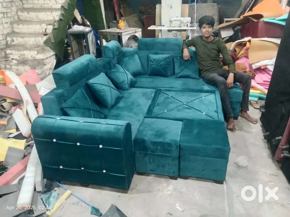 Brand new sofa set in new friend colony