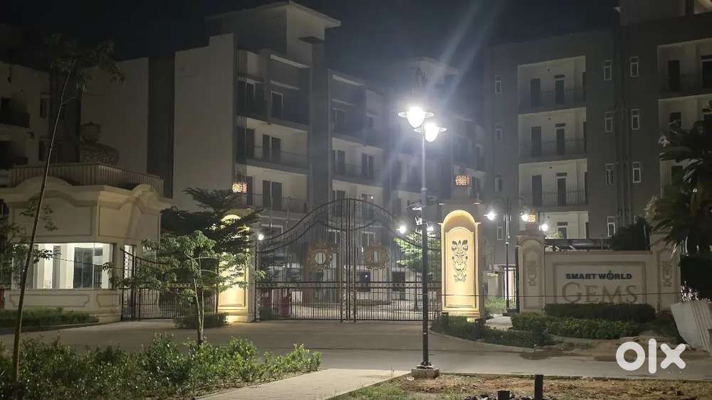 Available 2.5BHK Semi Furnished Luxury Society Flat