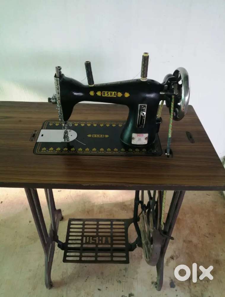 Usha sewing machine with table