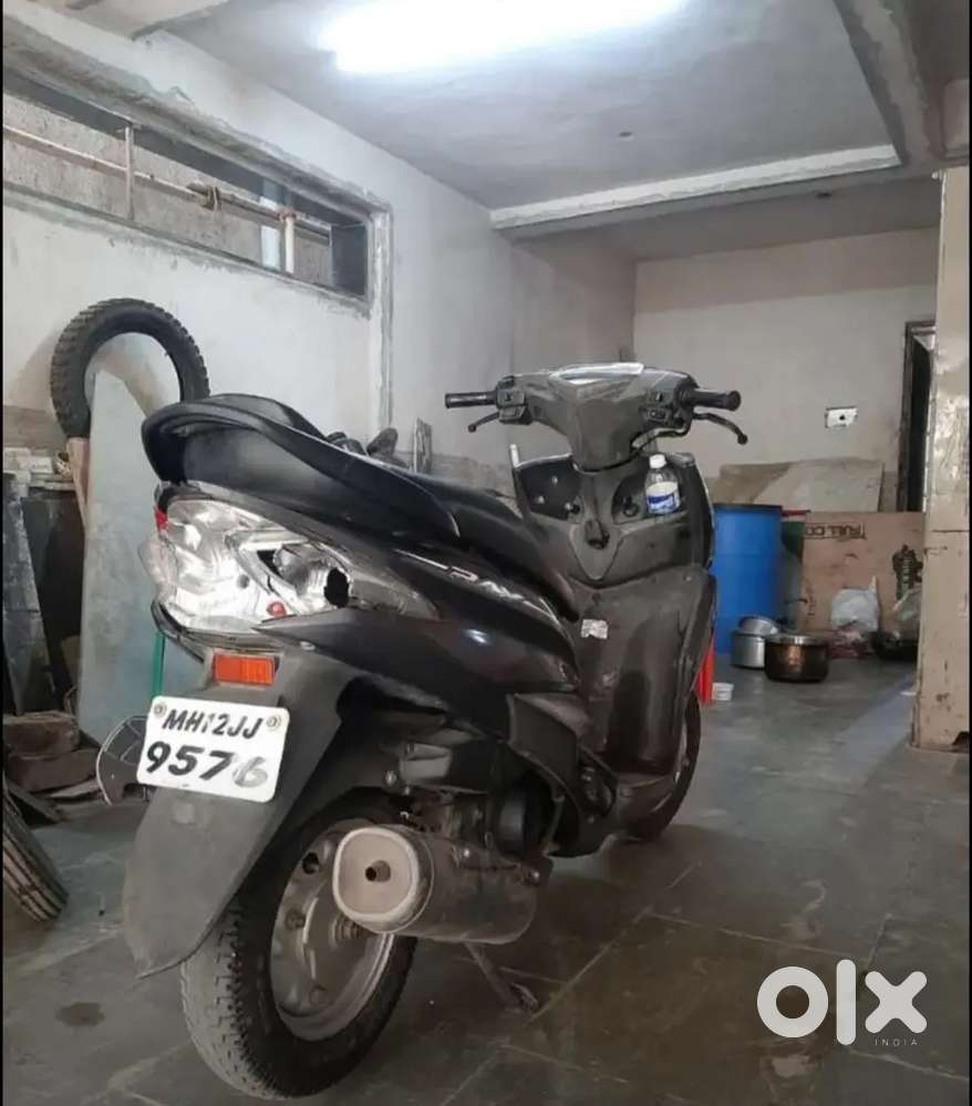 Yamaha Ray good condition 2012 1st owner