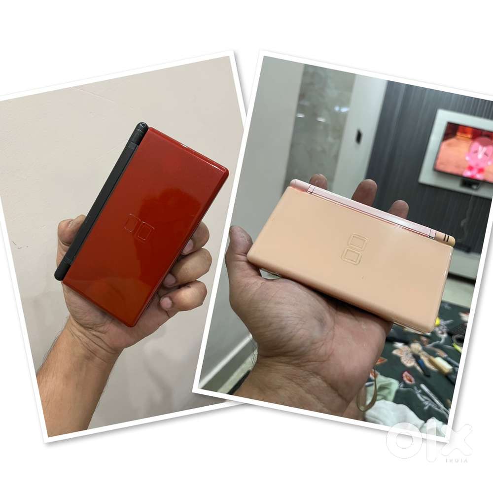 Nitendo ds lite game red and pink both available with R4 card & chargr