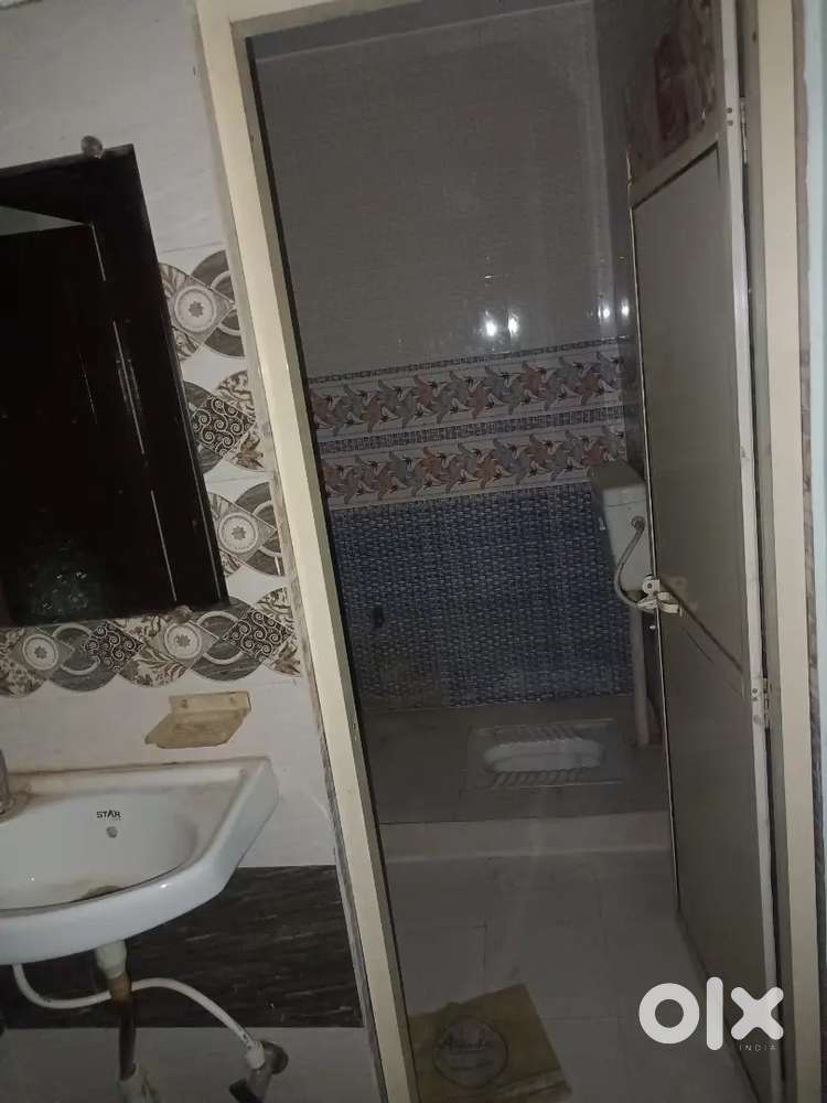 1bhk , 2bhk or 3 BHK room set are available