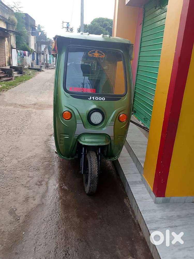 E-Rickshaw Electric Auto Rickshaw