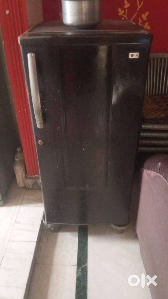 LG fridge good condition proper working