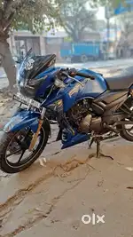 TVs Apache RTR 180 Double disk brakes