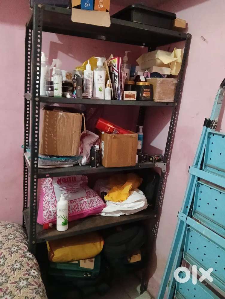 Iron rack product holding rack