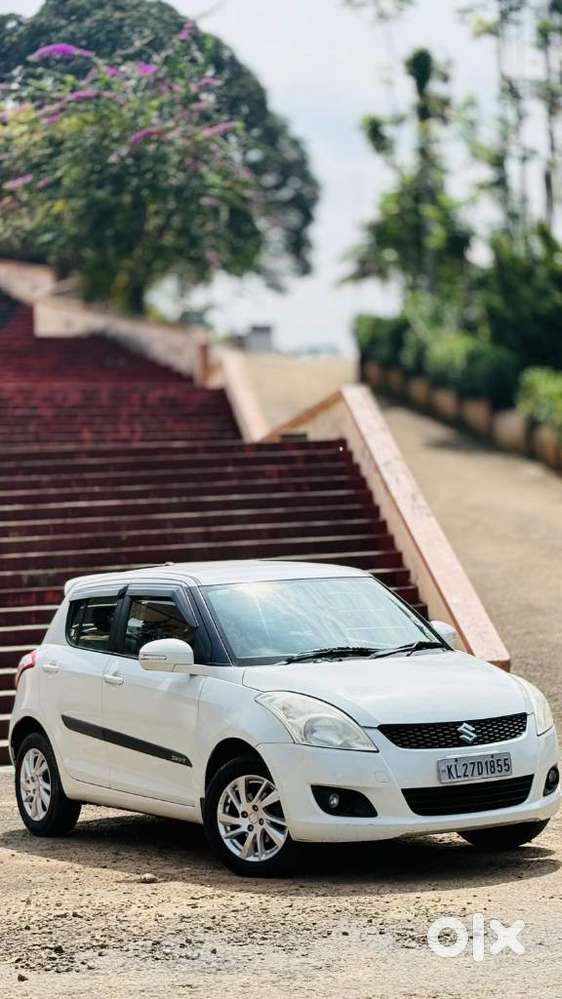 Maruti Suzuki Swift ZXI, 2013, Petrol