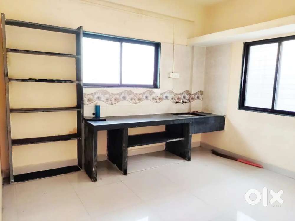1Rk Flat On Rent near Akurdi station Sambhaji Chowk