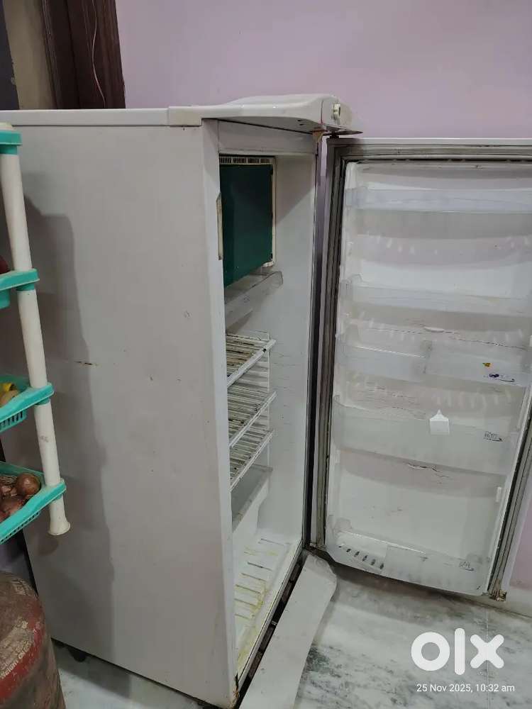 Refrigerator Godrej Cold Gold 215 Litre