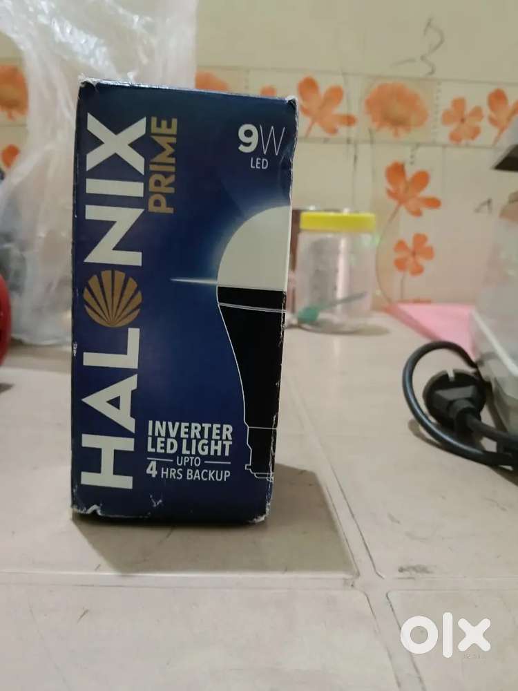 Digital taraju and digita,l recording mike and solid, Charging Bulb