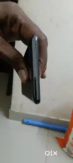 SAMSUNG GALAXY S10 LITE ...thoda old Flagship mobile hai ...
