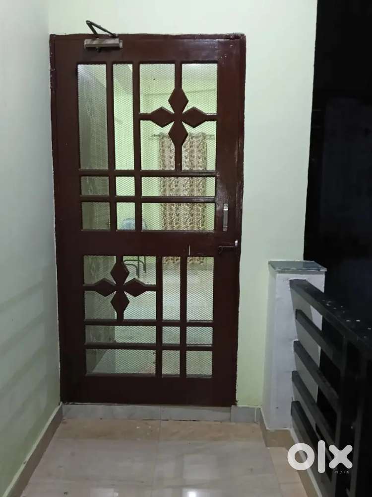 Two rooms set for rent in doon vihar jakhan