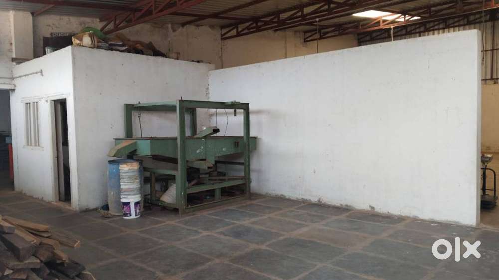 Spacious Godowns Available for Rent – Ideal for Industry & Storage