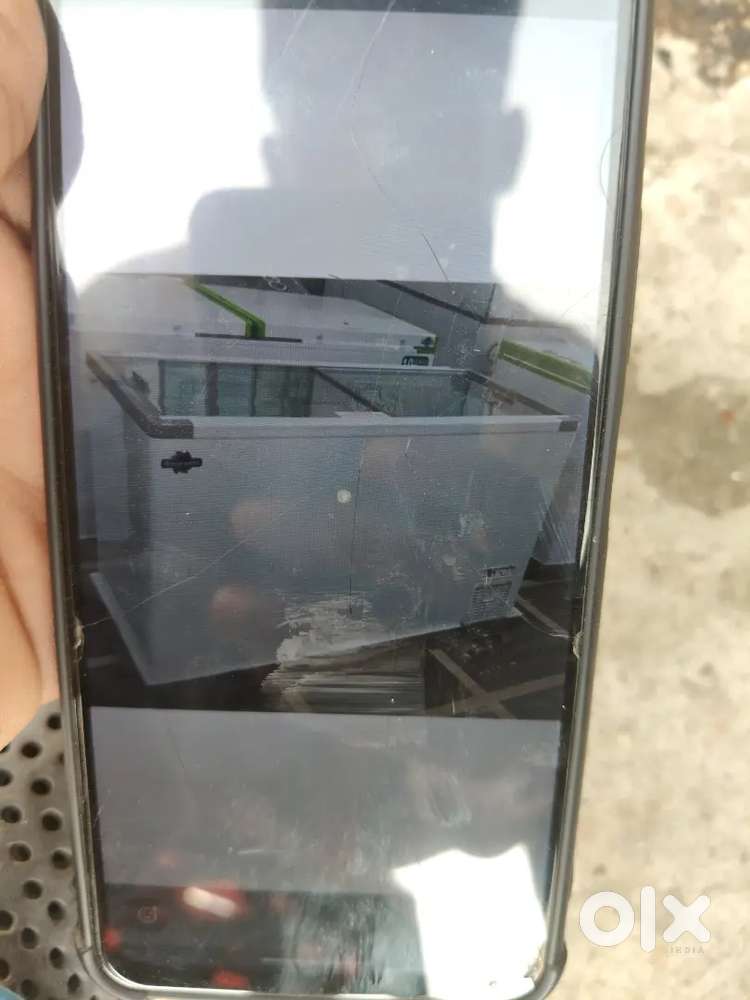New deep fridge 350L 25000 me