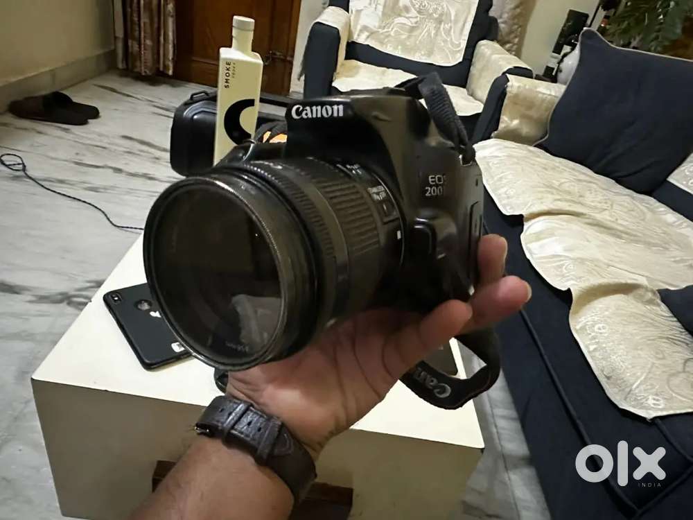 Canon digital slr camera eos 200d