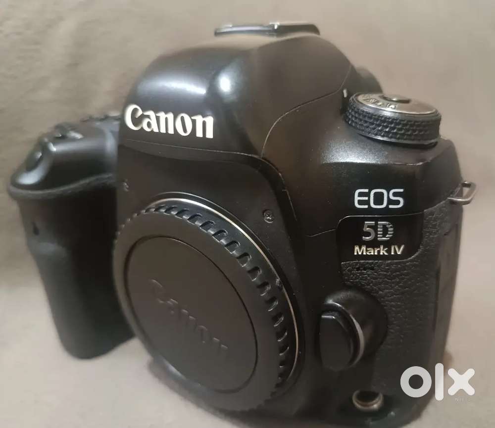 Canon 5dm4  camera body , 2 battery, charger #eos                50000