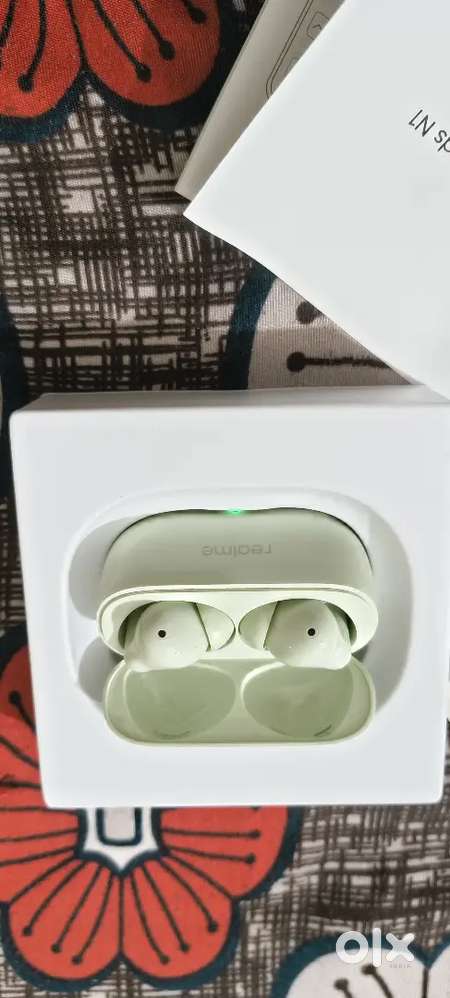 Realme N1 buds Energizing green.