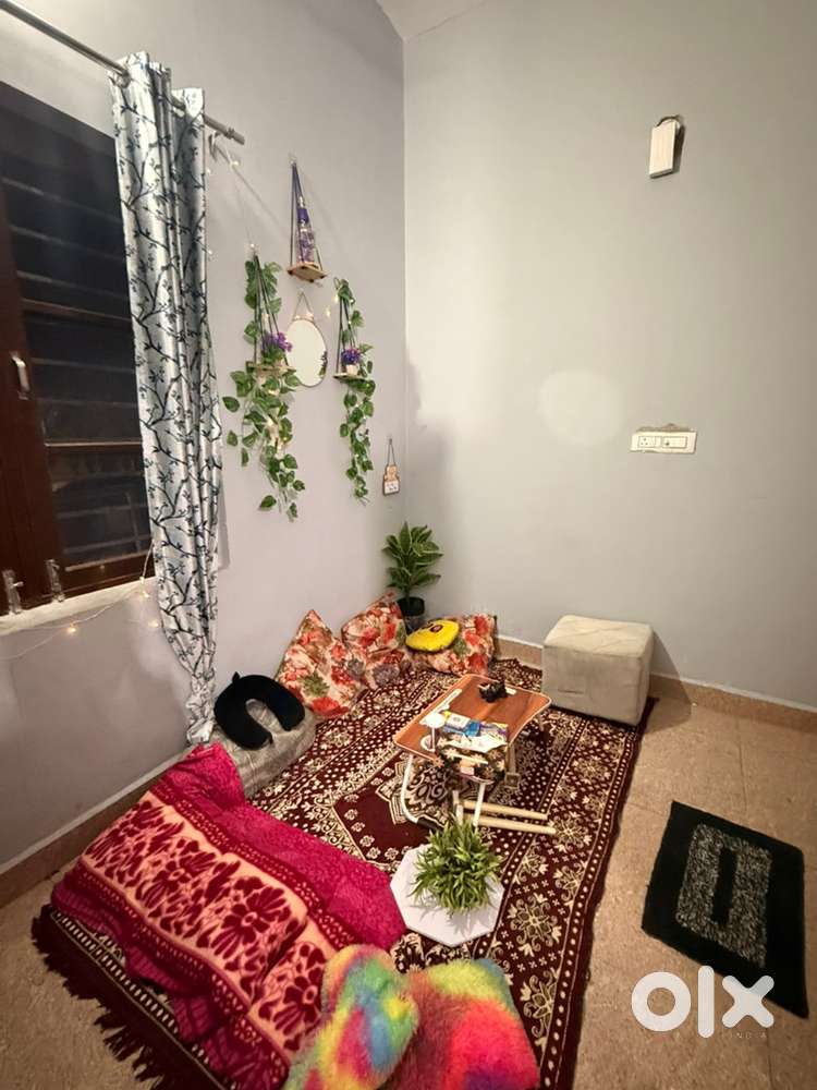 Roommate needed for 1bhk girl, no brokerage no security