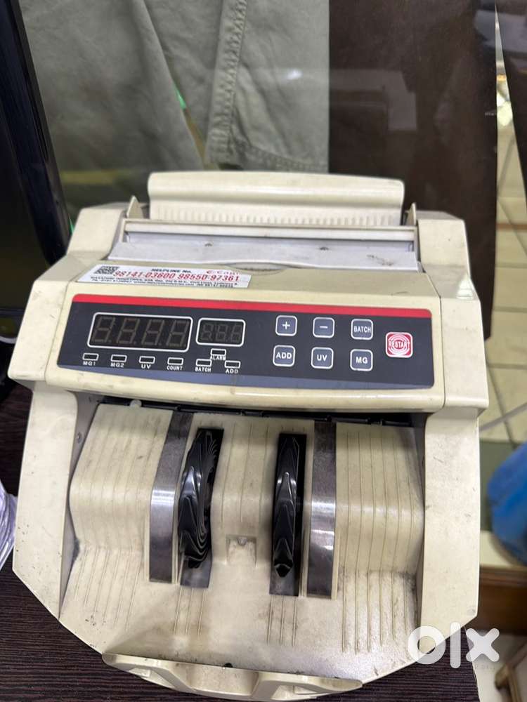 Cash counting machine