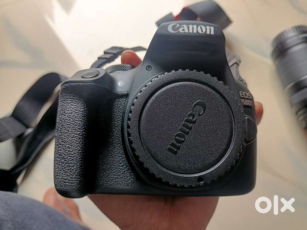 Canon 1500D